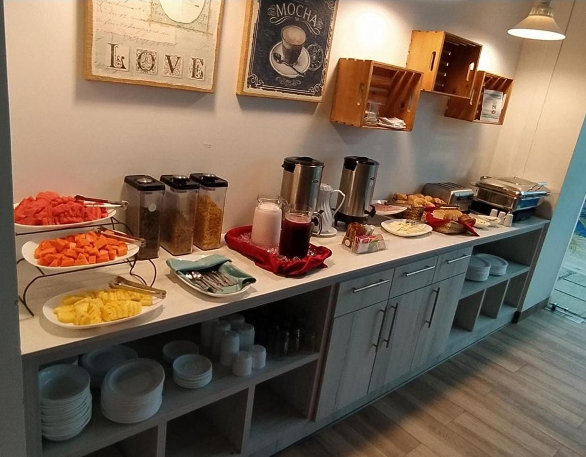Aquamarina Hotel Манта Екстер'єр фото