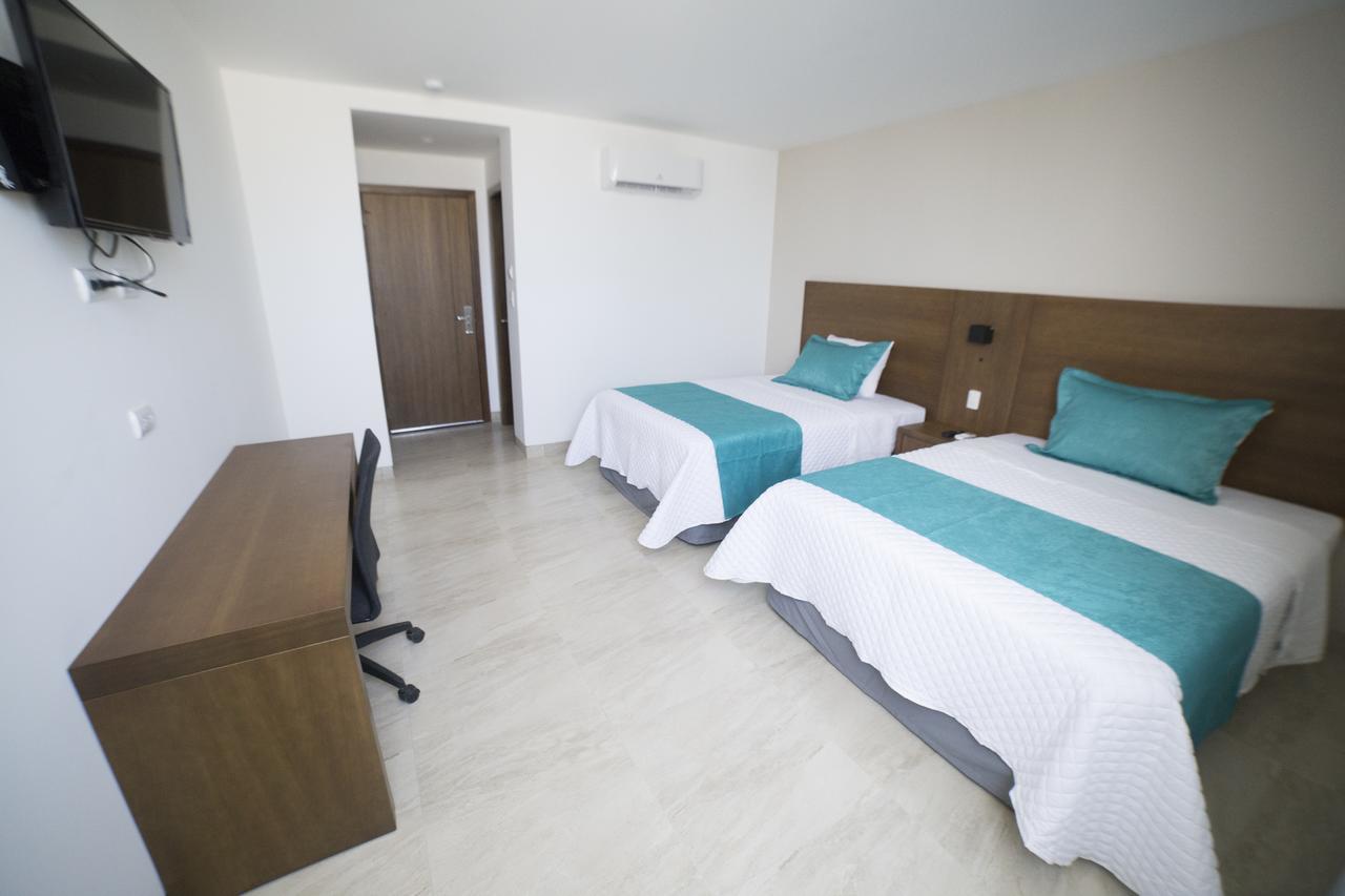 Aquamarina Hotel Манта Екстер'єр фото