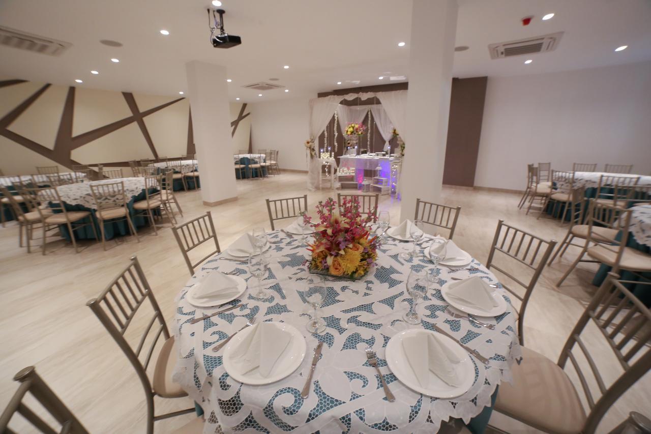 Aquamarina Hotel Манта Екстер'єр фото